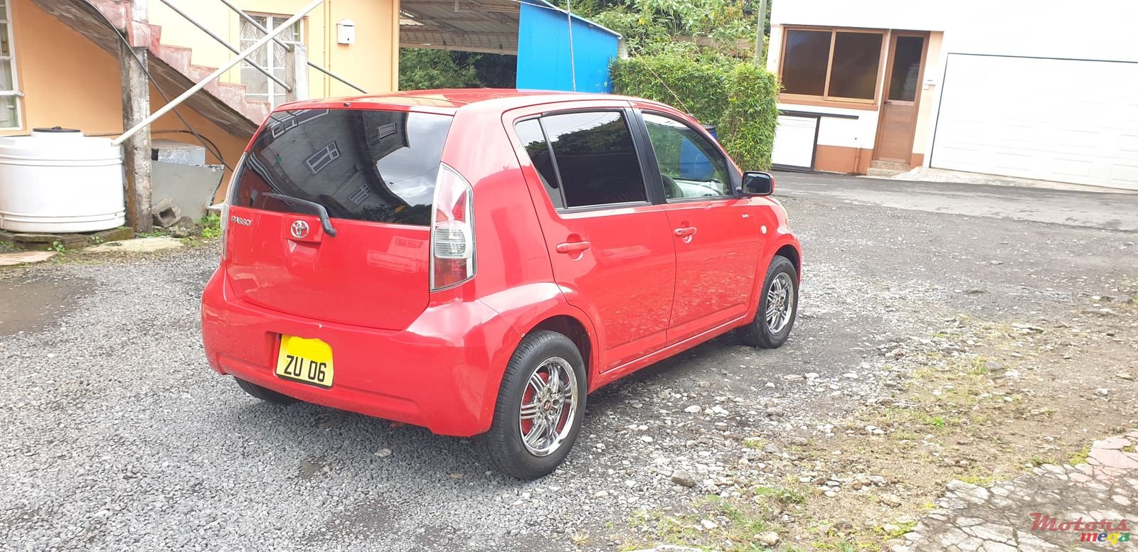 2006' Toyota Paseo photo #2