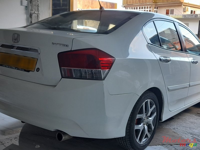 2011' Honda City photo #6