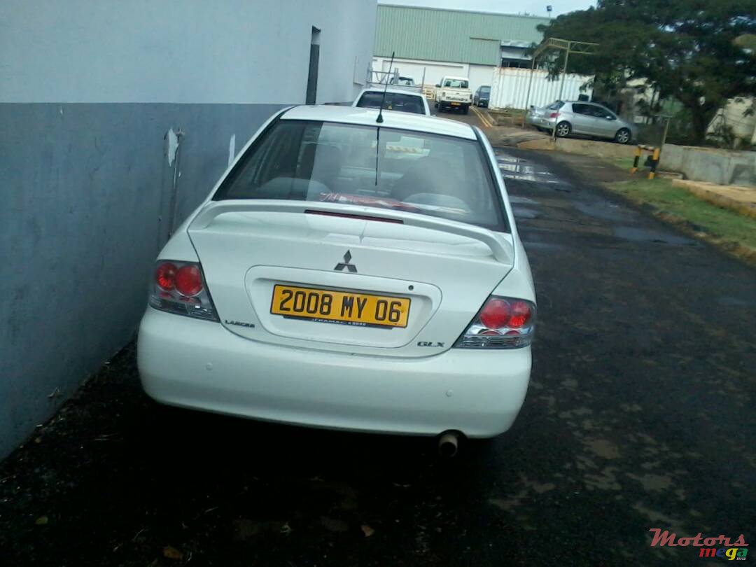 2006' Mitsubishi Lancer photo #6