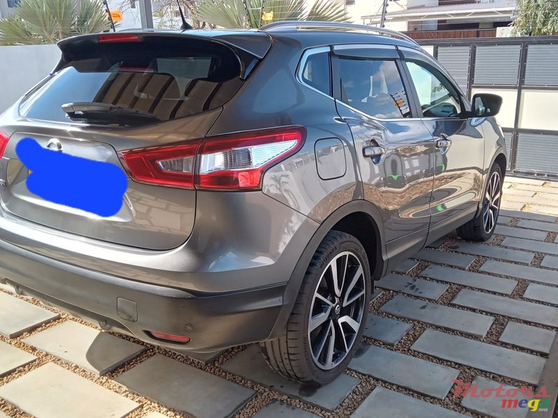 2017' Nissan Qashqai photo #2