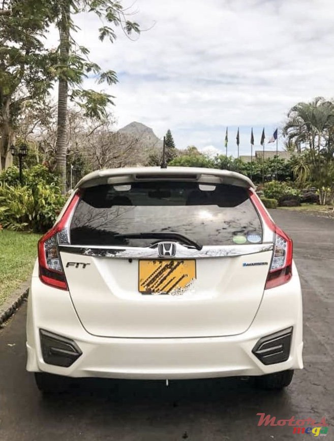 2014' Honda Fit Hybrid S Package photo #5