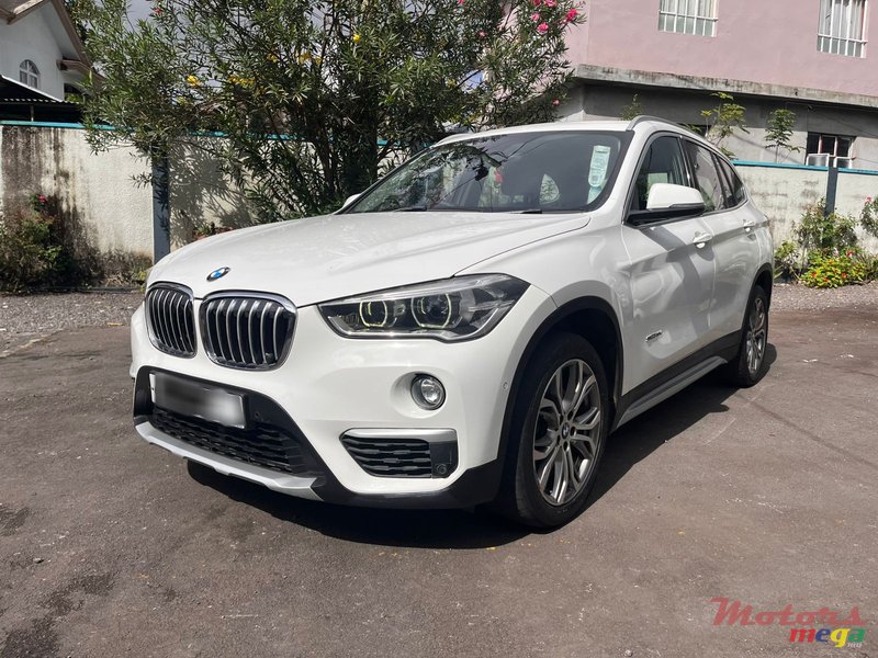 2017' BMW X1 photo #1