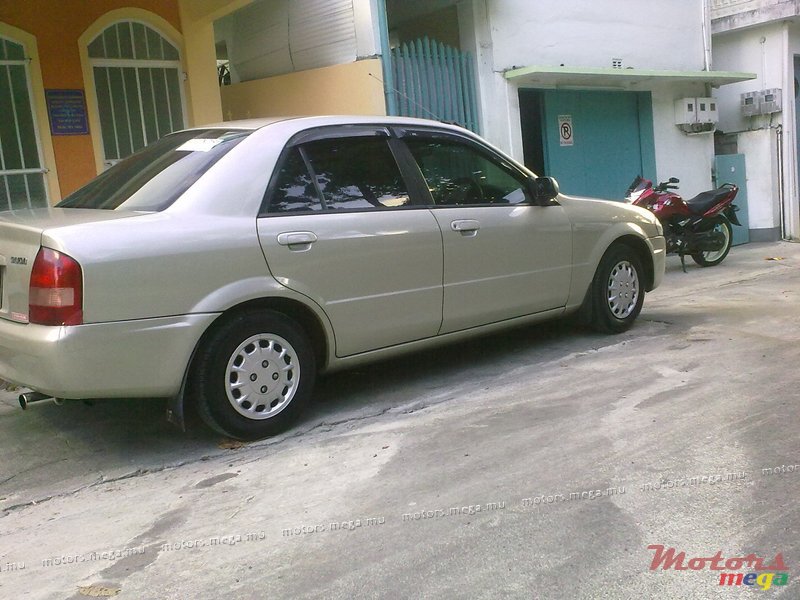 1998' Mazda 323 dorizin photo #2