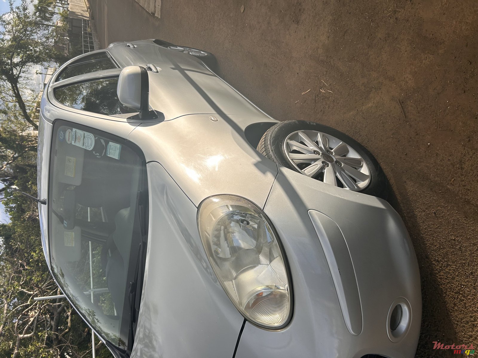 2012' Nissan March photo #1