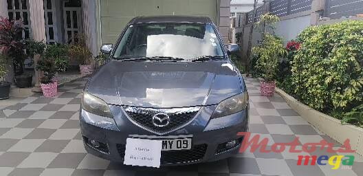 2009' Mazda Mazda3 photo #2