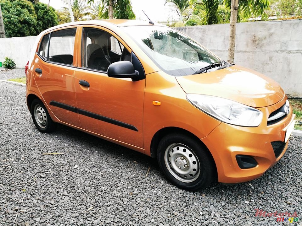 2014' Hyundai i10 photo #2