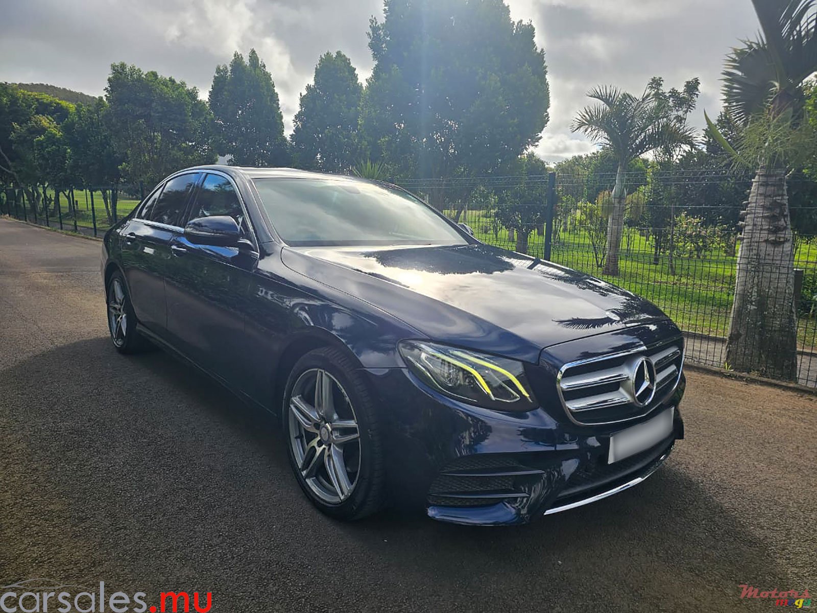 2017' Mercedes-Benz E 200 AMG 2.0 photo #2