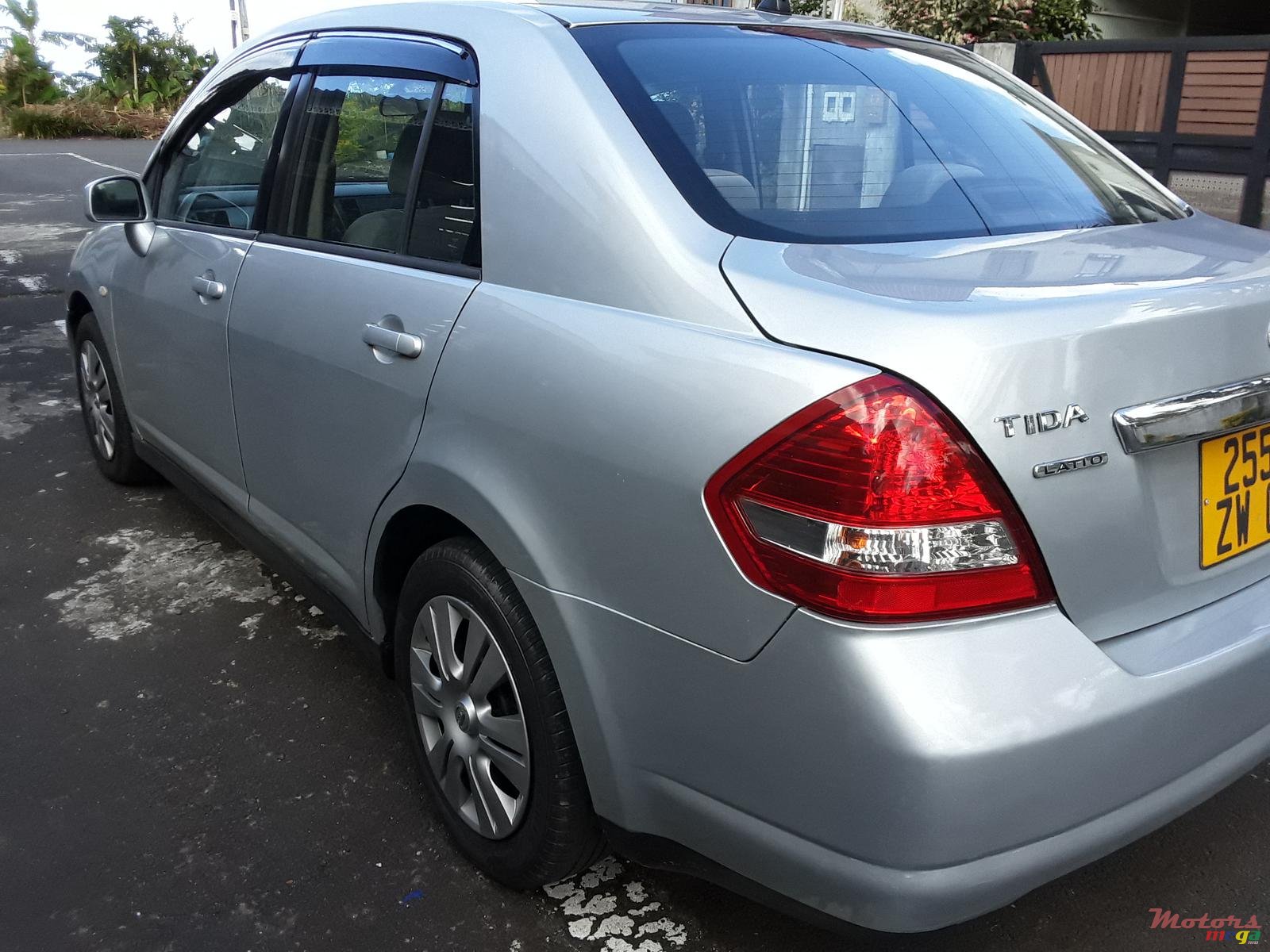 2008' Nissan Tiida photo #5