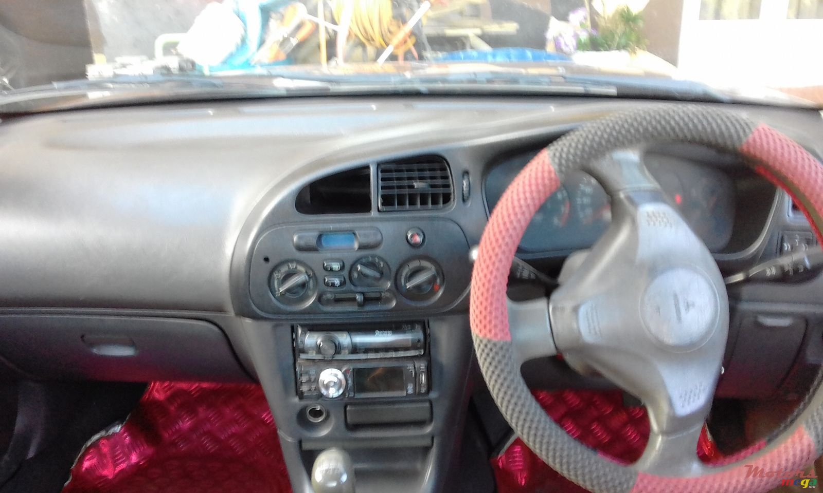 1998' Mitsubishi Lancer photo #5