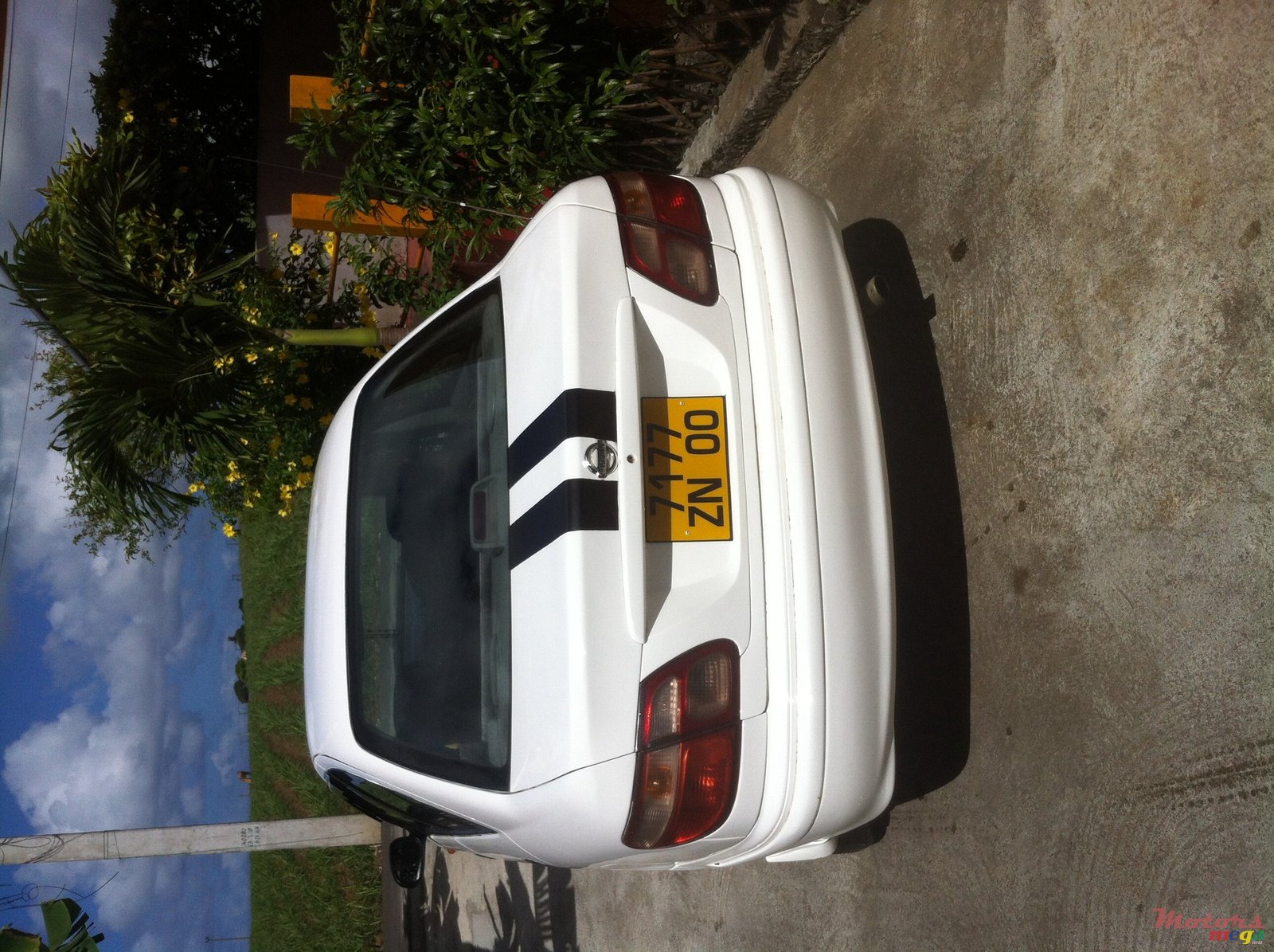 2000' Nissan Sunny photo #5