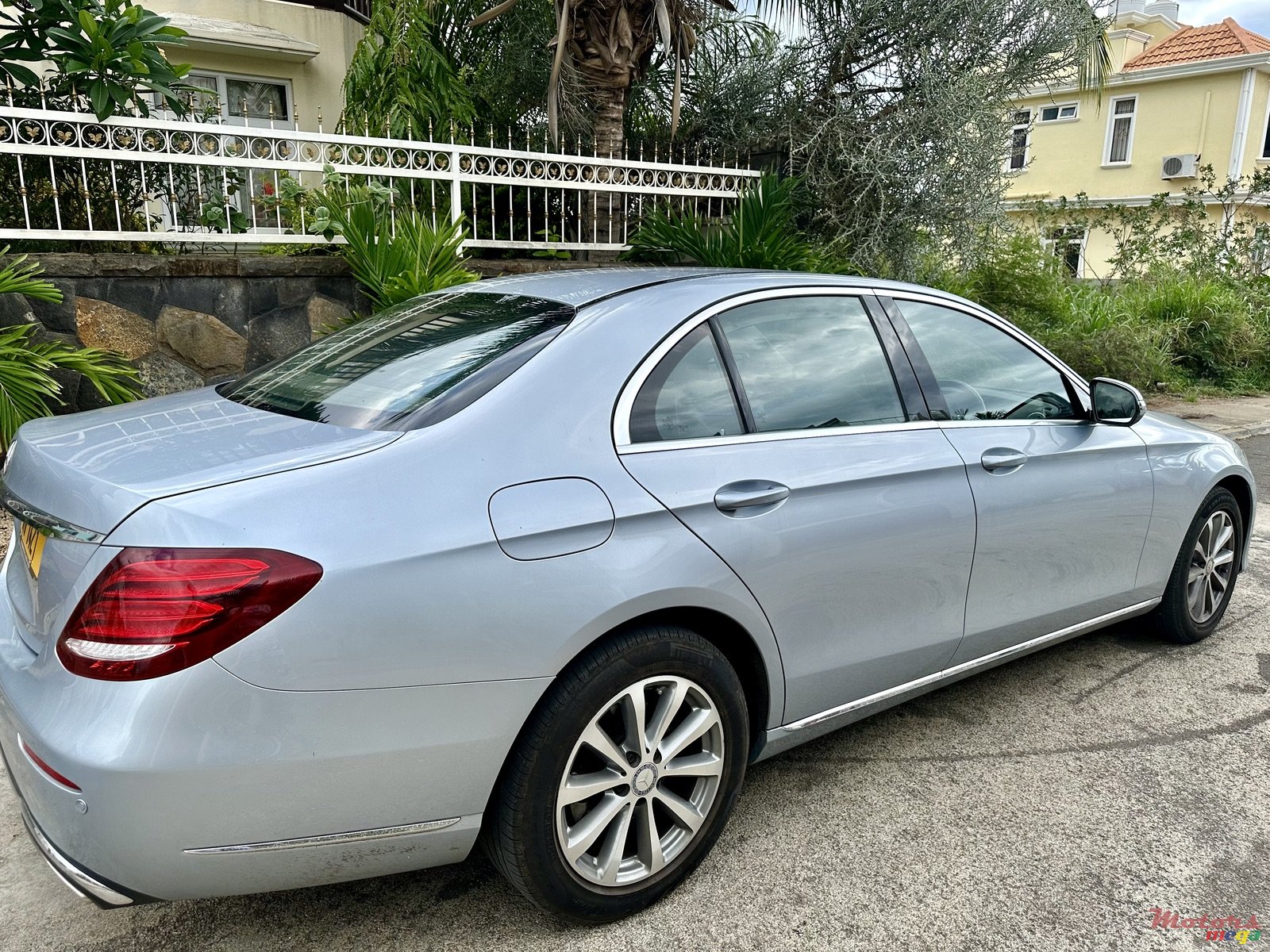2018' Mercedes-Benz 200E photo #4