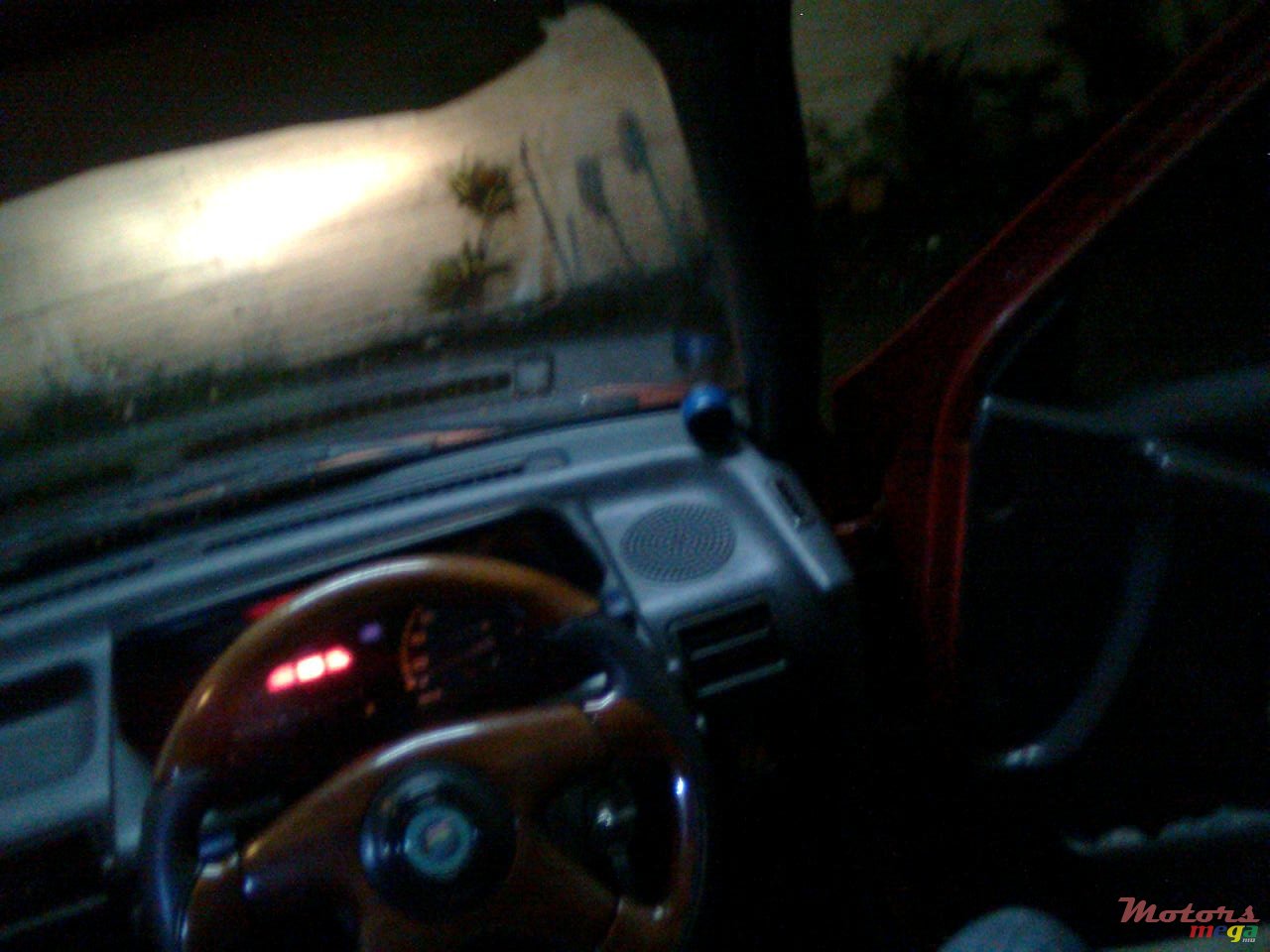 1992' Daihatsu Charade NA photo #6