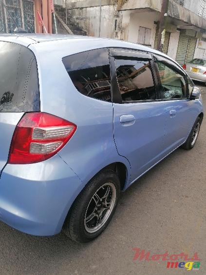 2009' Honda Fit photo #1