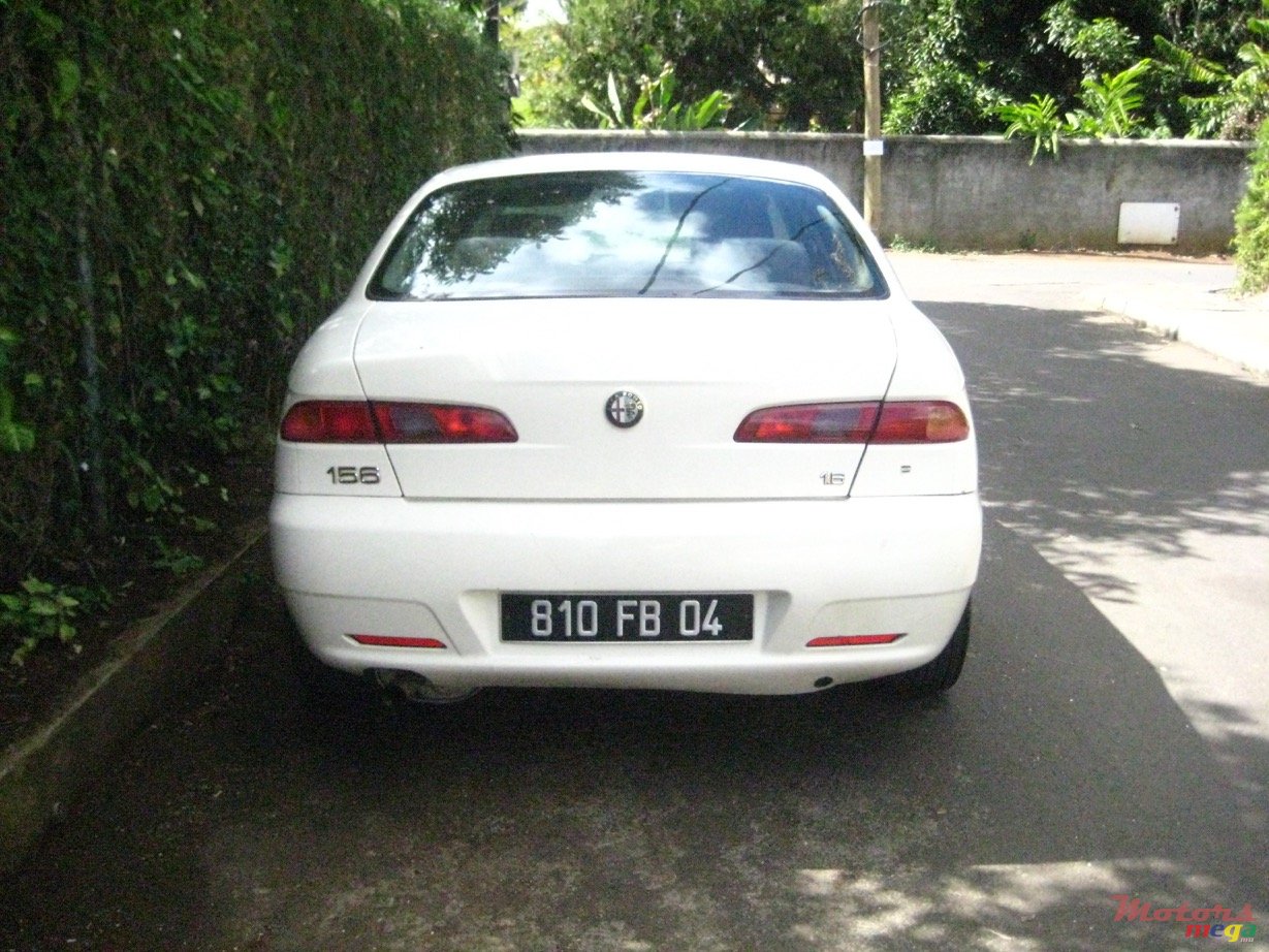 2004' Alfa Romeo 156 photo #3