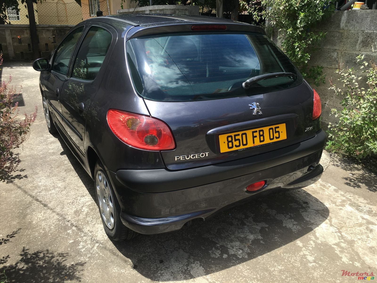 2005' Peugeot 206 photo #7