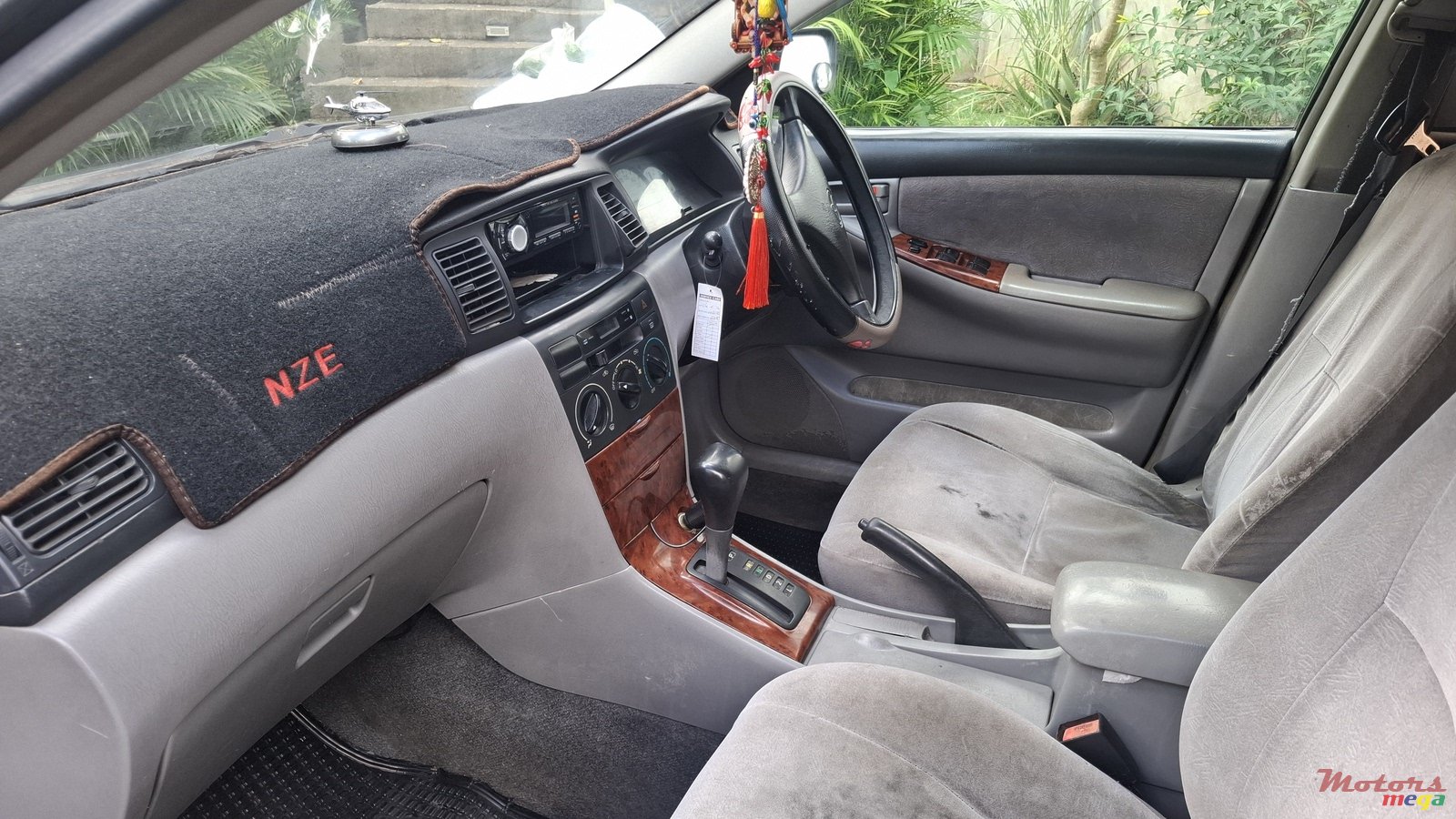 2001' Toyota Corolla photo #5