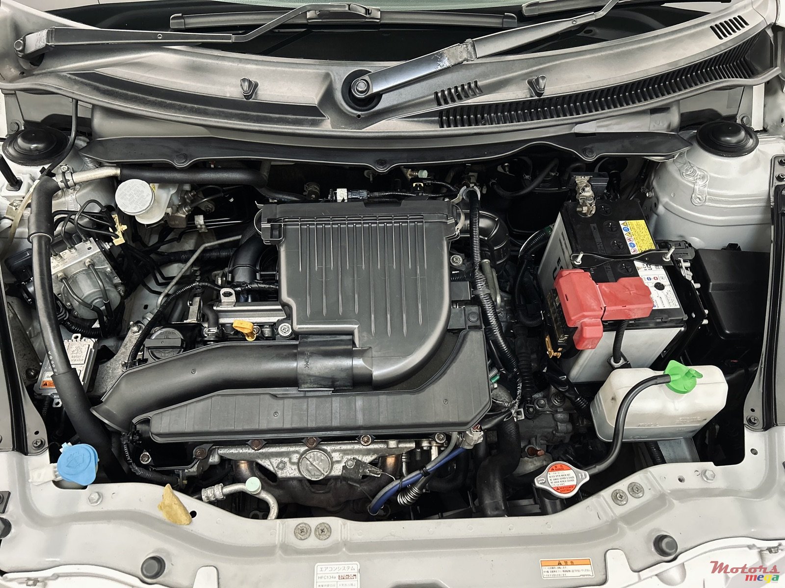 2013' Suzuki Swift ZC72S photo #7