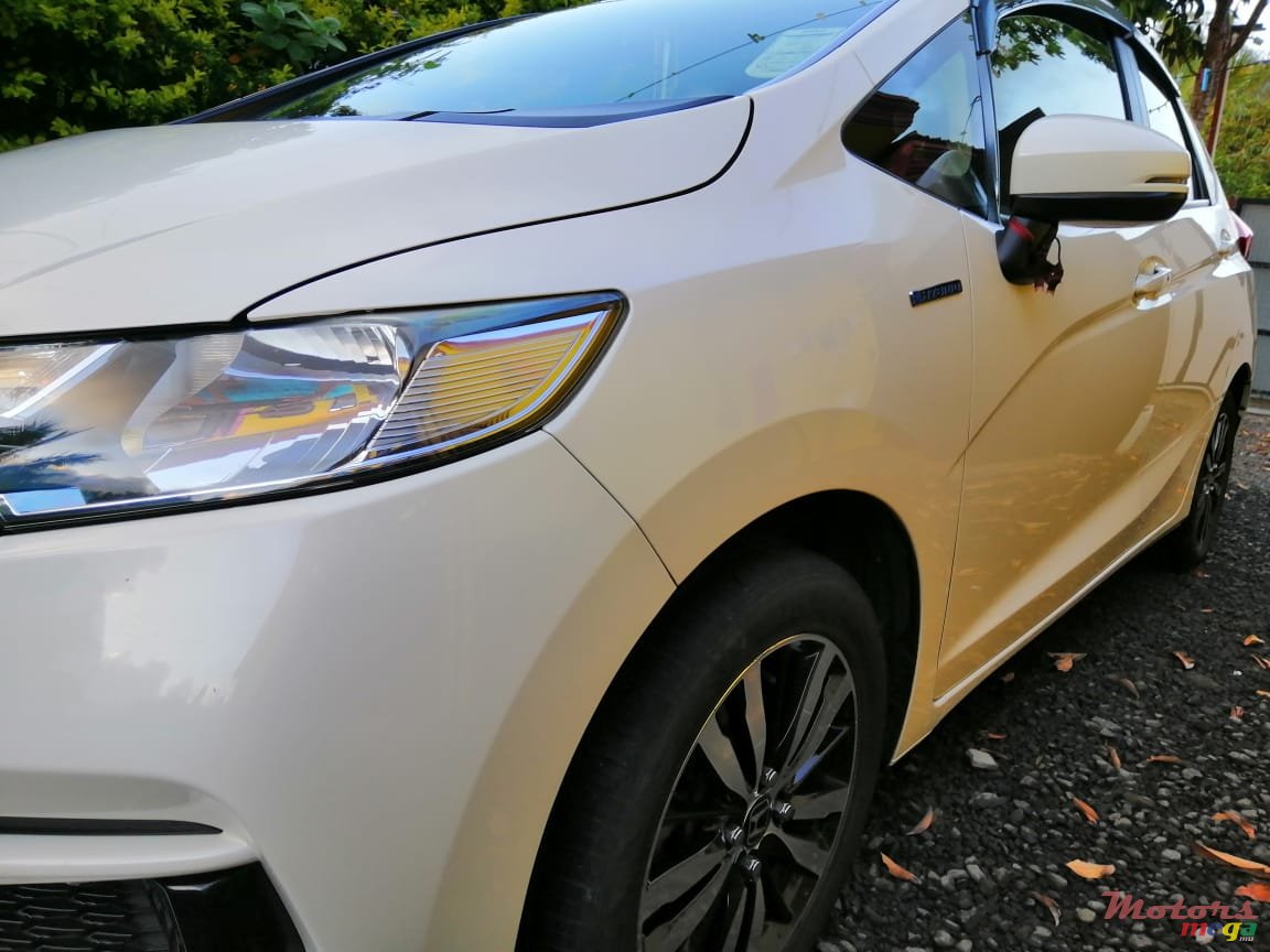 2018' Honda Fit photo #2