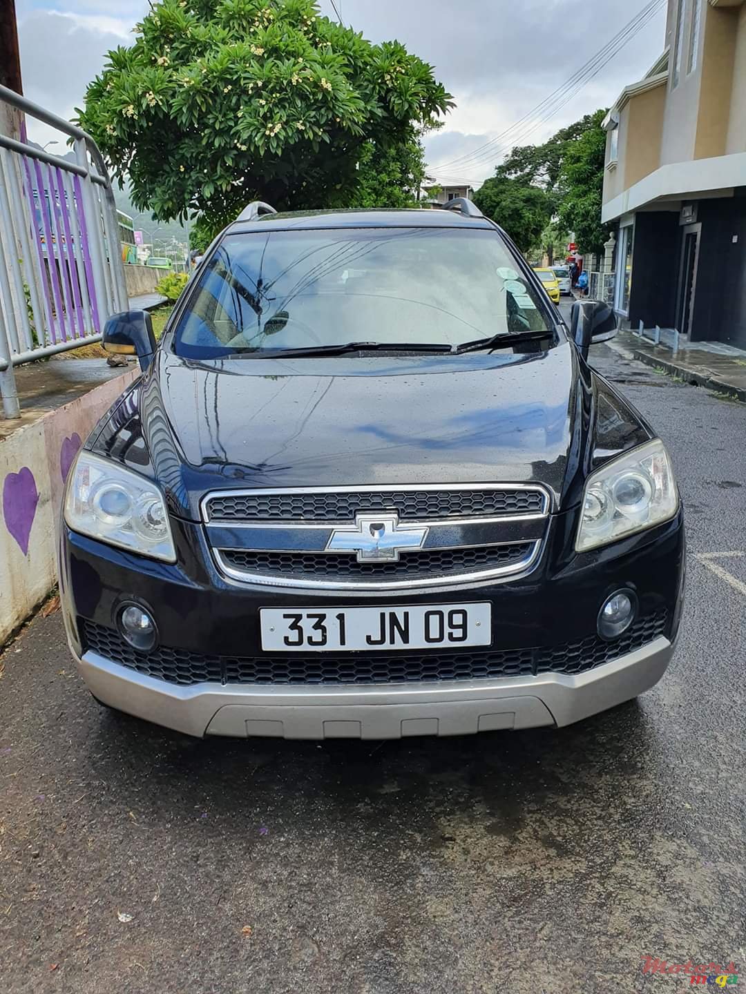 2009' Chevrolet Captiva photo #2