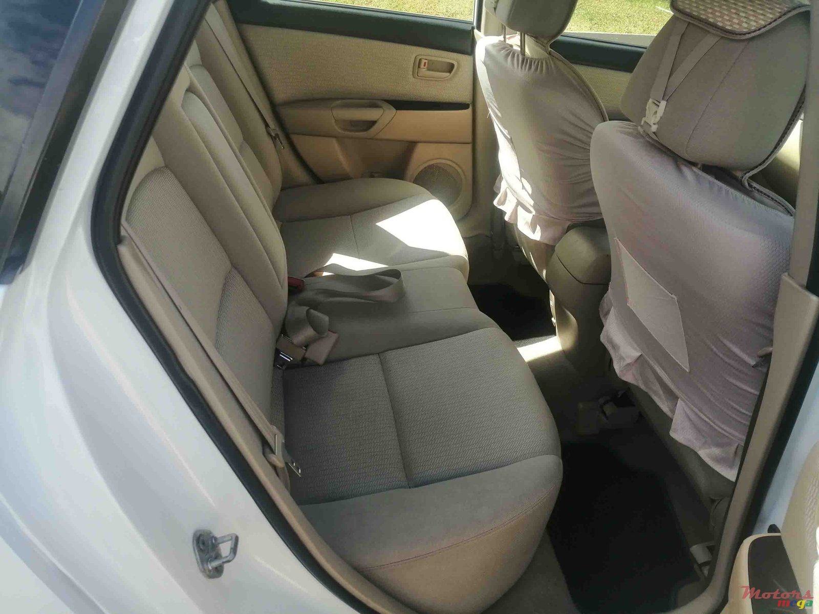 2007' Mazda 3 photo #4