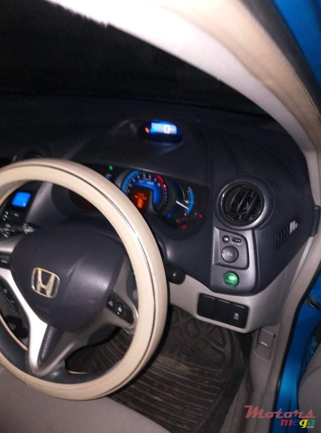 2009' Honda Insight photo #4