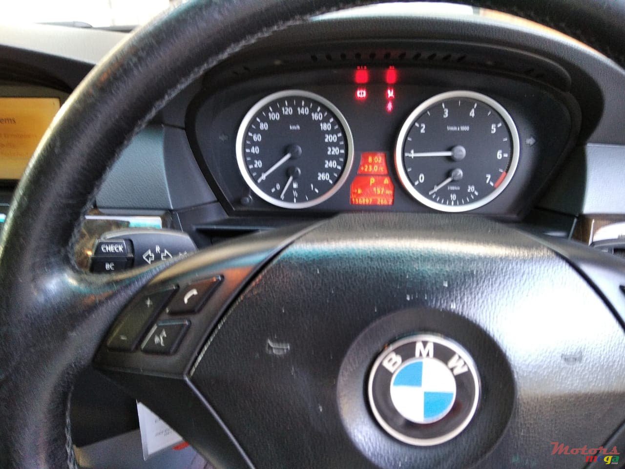 2004' BMW 520 photo #5