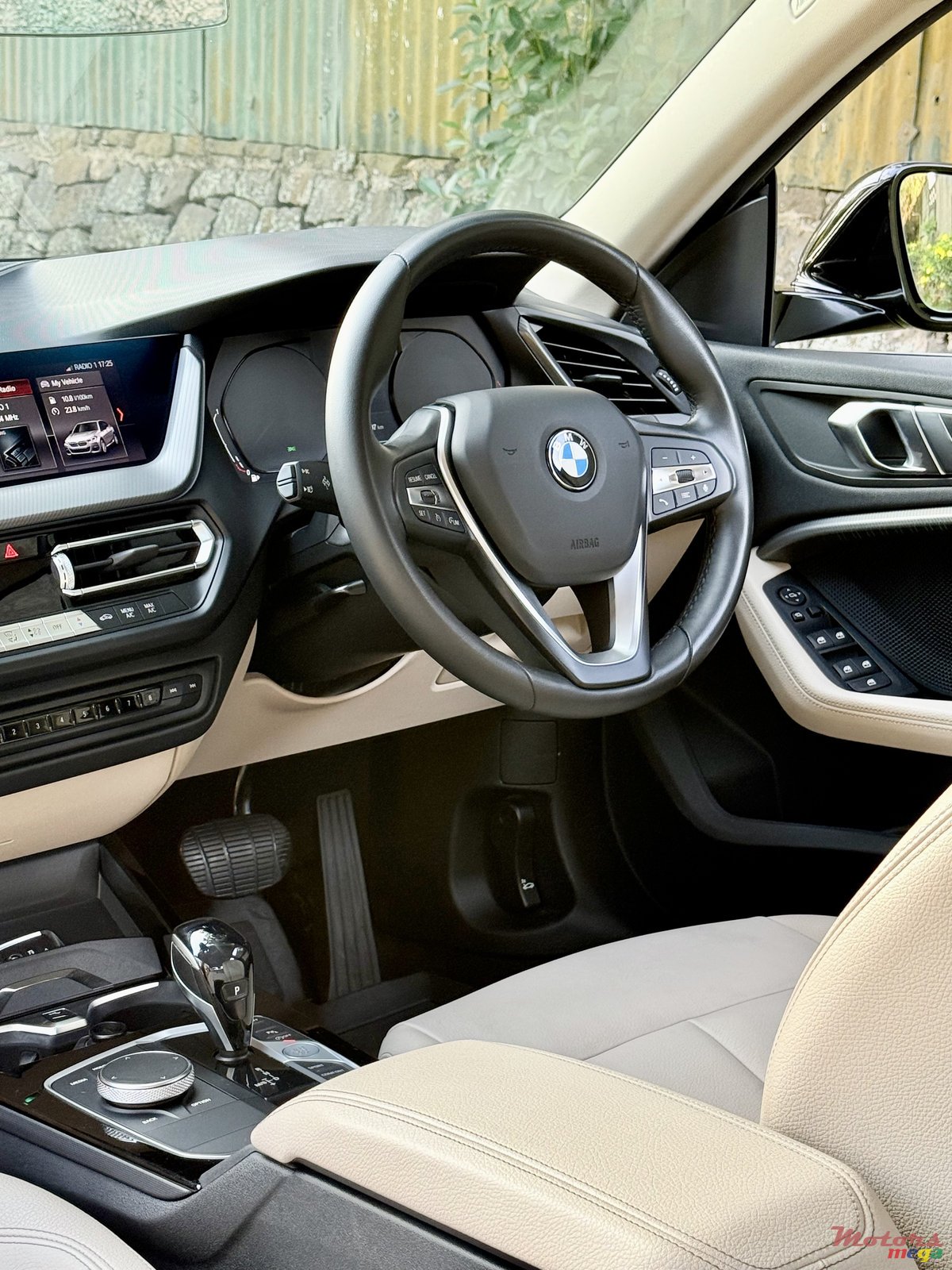 2020' BMW 218 photo #7