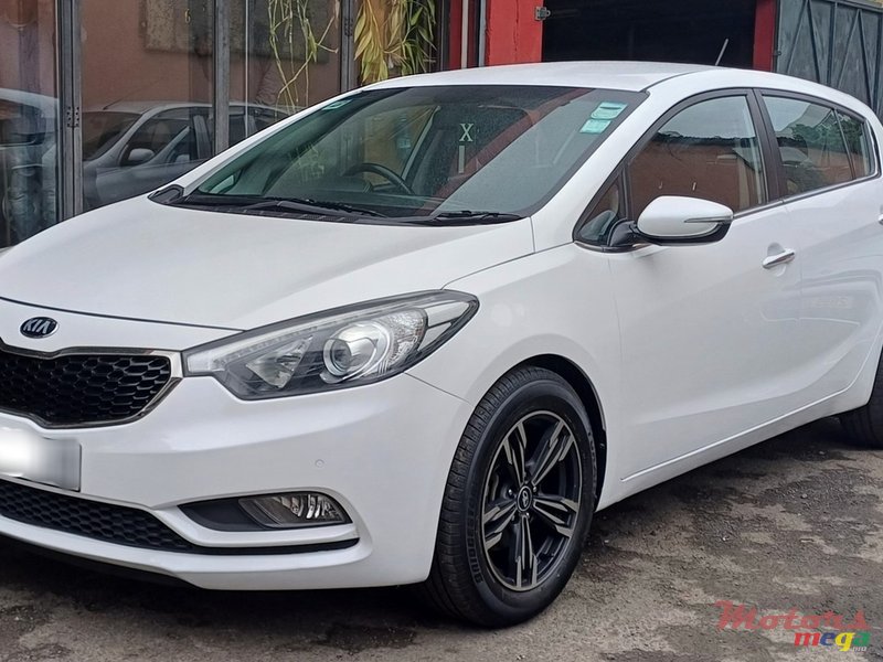 2015' Kia Cerato photo #1