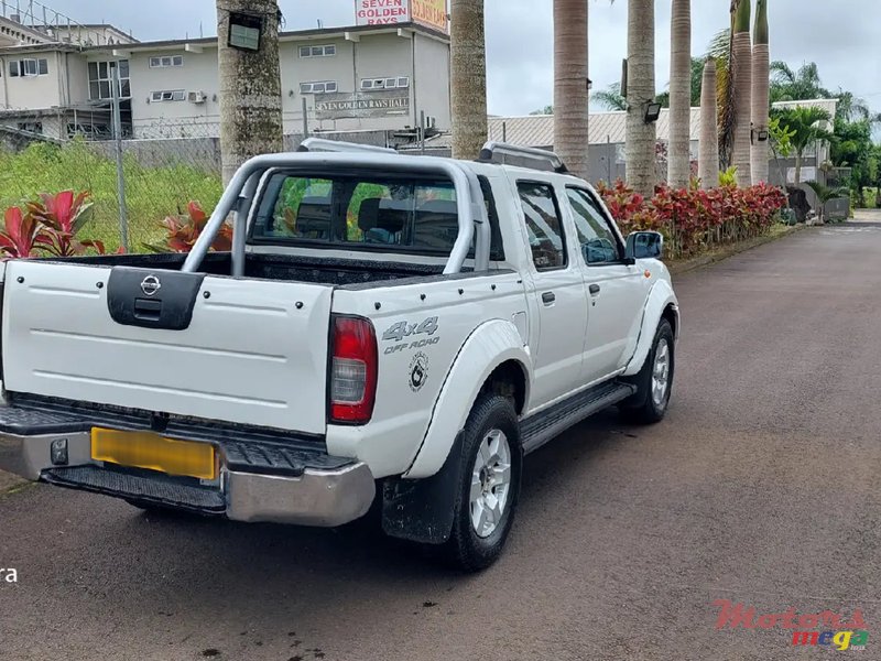 2019' Nissan NP300 Pickup photo #3