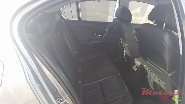 2004' BMW 520i M-sport photo #7