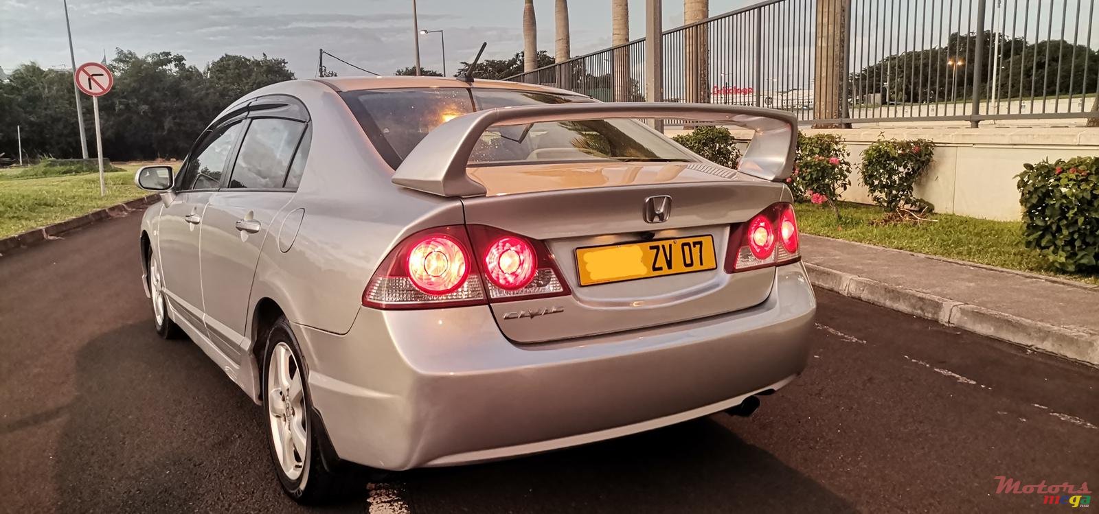 2007' Honda Civic photo #3