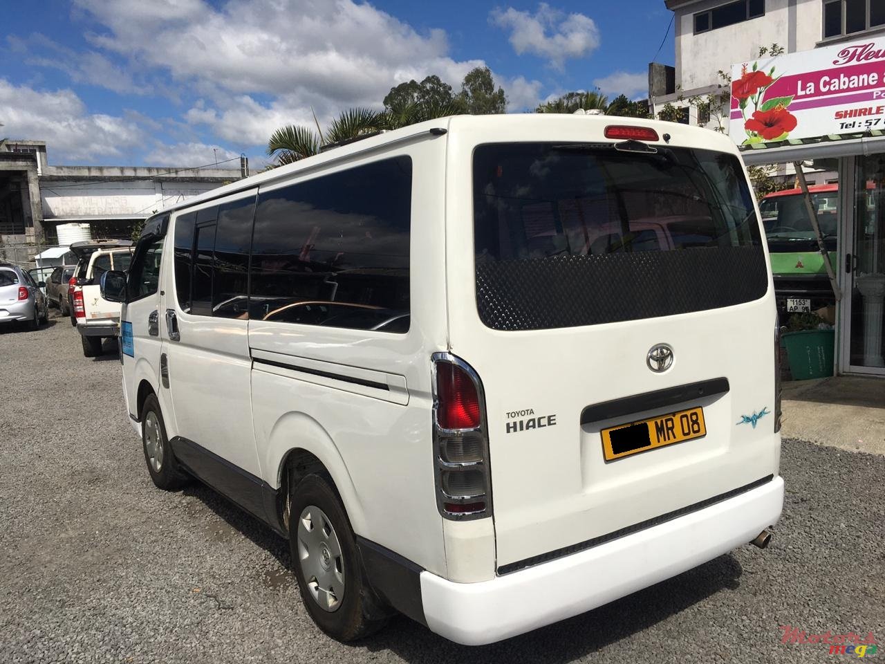 2008' Toyota HiAce photo #4