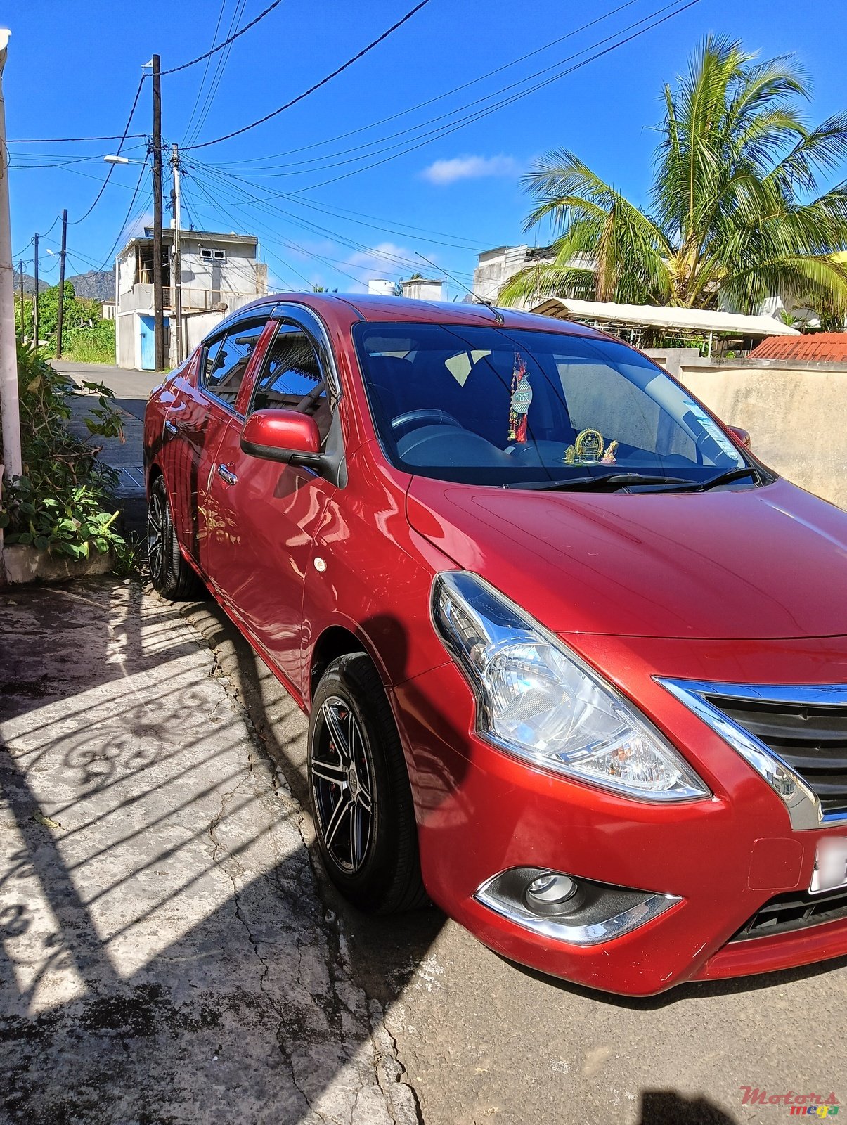 2016' Nissan Almera photo #4