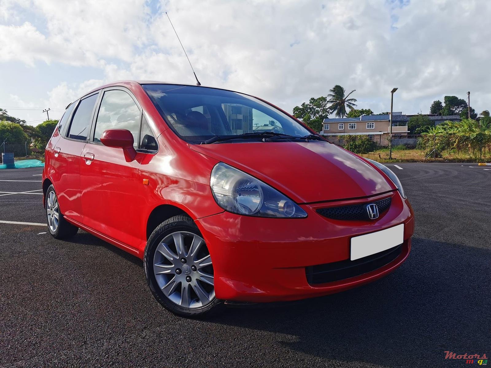 2005' Honda Jazz photo #2