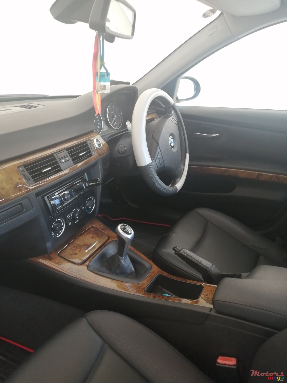 2008' BMW 3 Series Bmw E90 316I photo #1