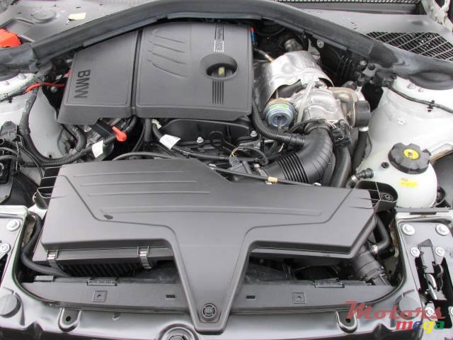 2012' BMW 116 photo #6