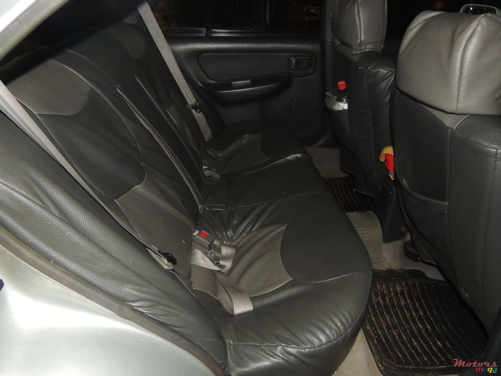 1999' Nissan B14 photo #2