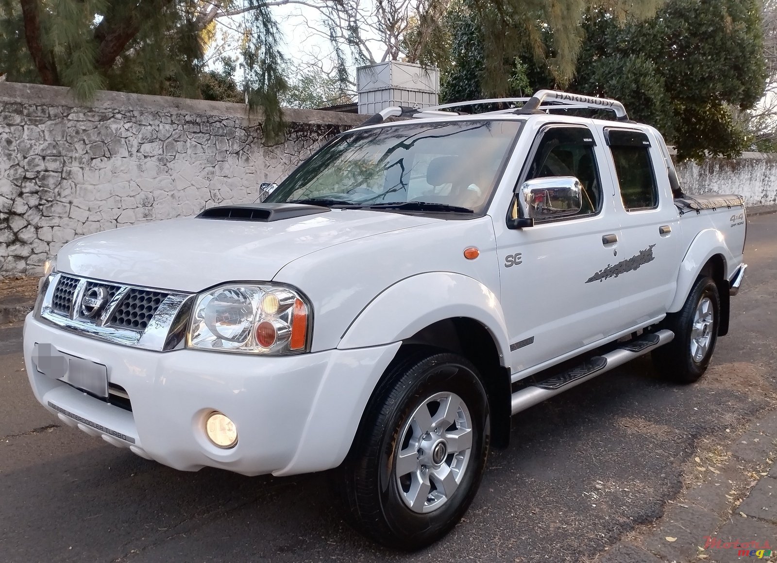 2016' Nissan photo #1