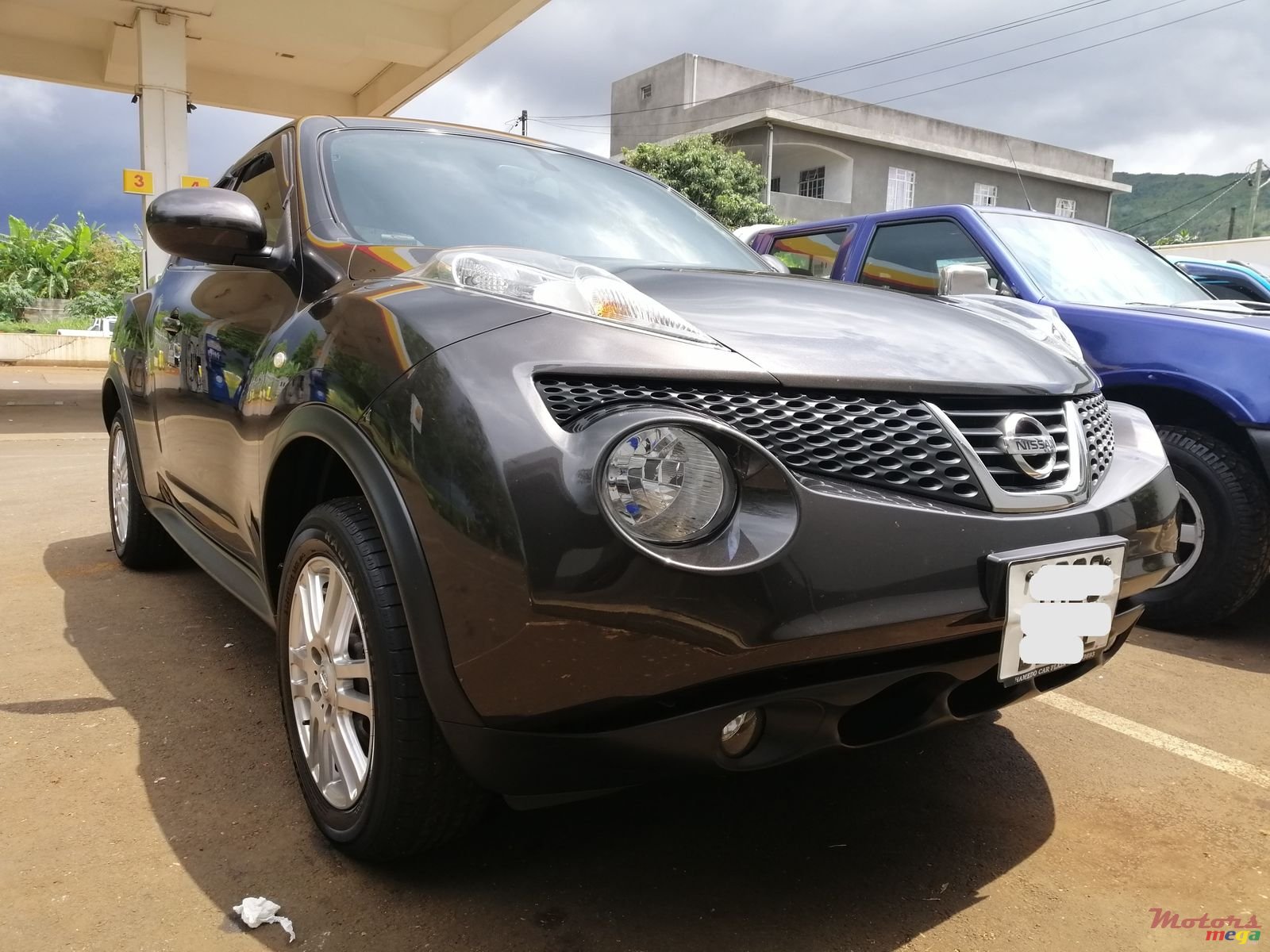 2012' Nissan Juke photo #1