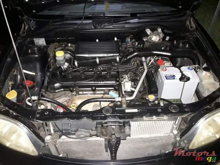 2001' Nissan March Ak11 photo #1