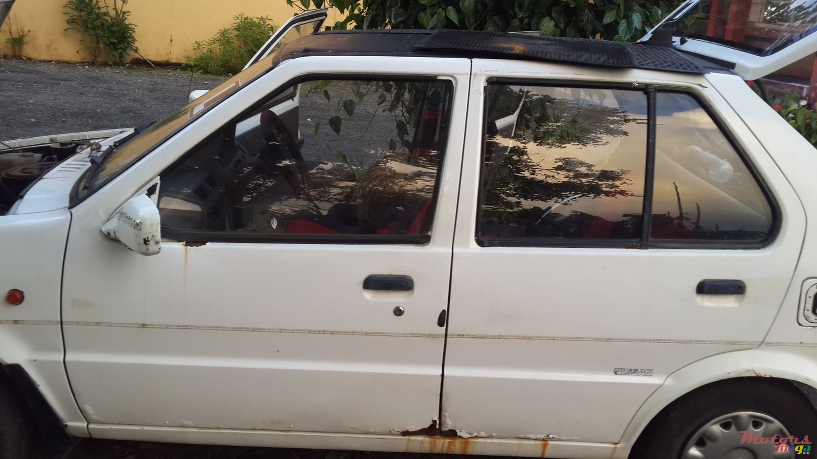 1991' Nissan Micra K10 photo #1