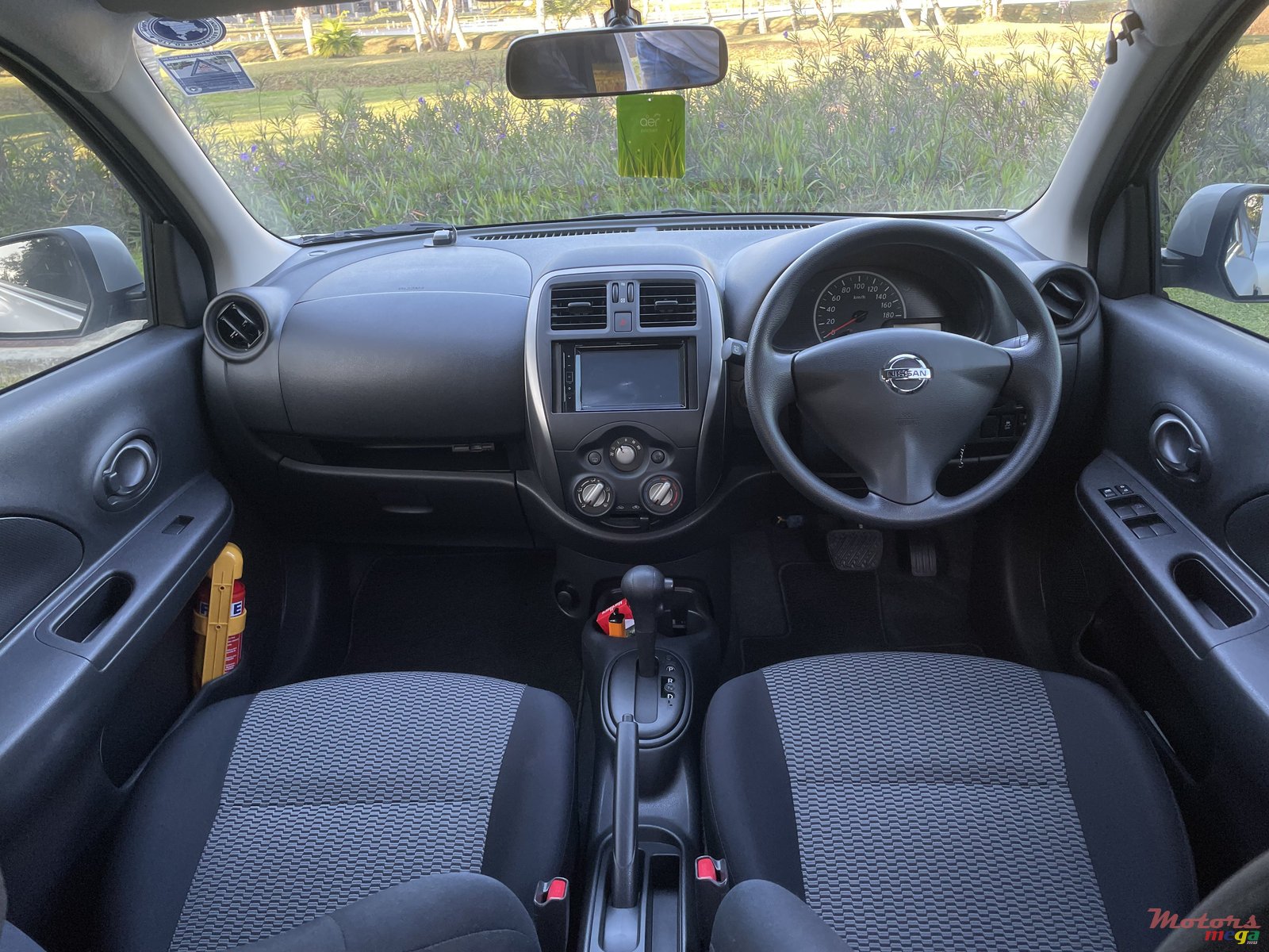 2018' Nissan March photo #6