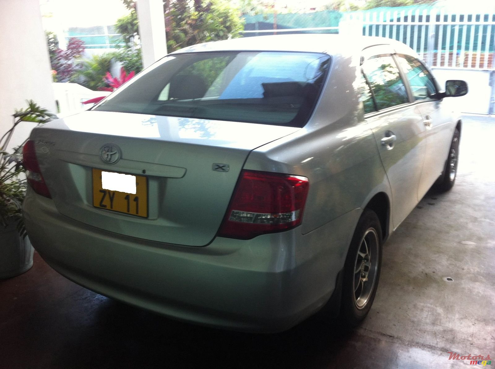 2011' Toyota Axio photo #4