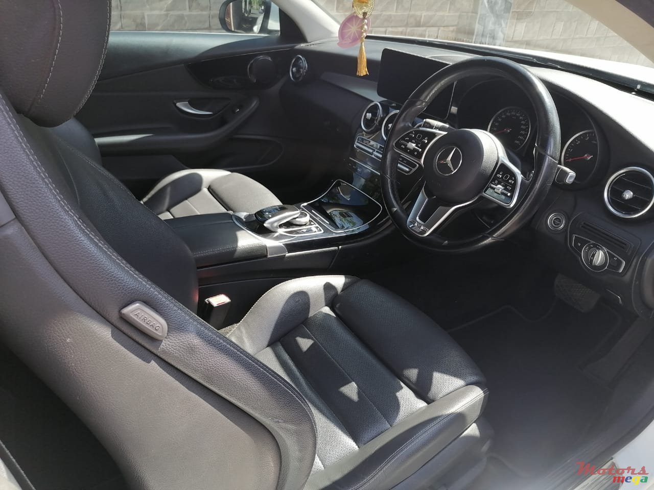 2018' Mercedes-Benz 180 photo #3