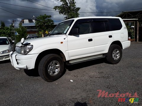2000' Toyota Prado photo #1
