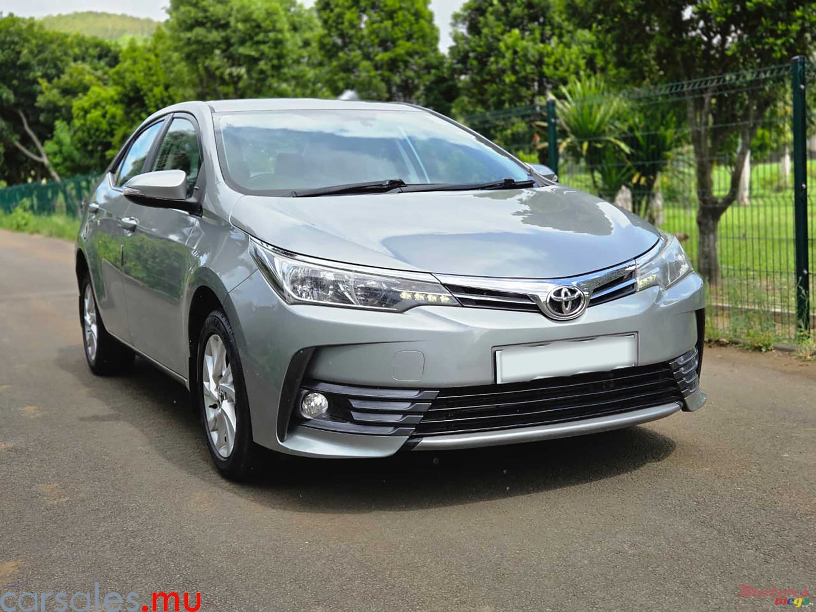 2020' Toyota Corolla 1.6 photo #2