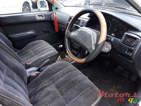 1996' Toyota Corolla photo #4