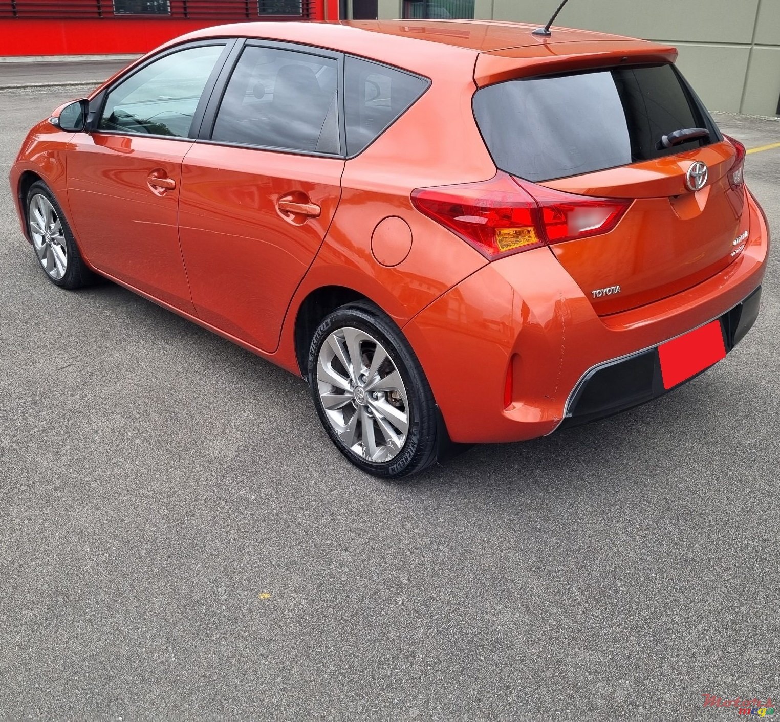 2013' Toyota Corolla Levin SX photo #3