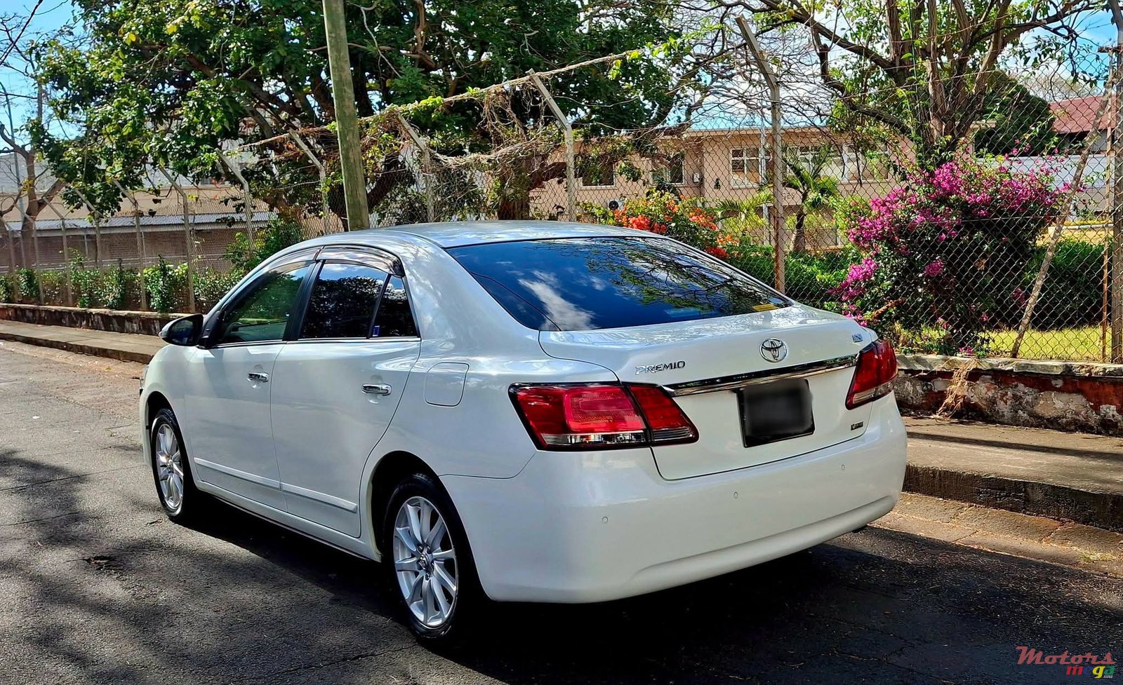 2021' Toyota Premio photo #2