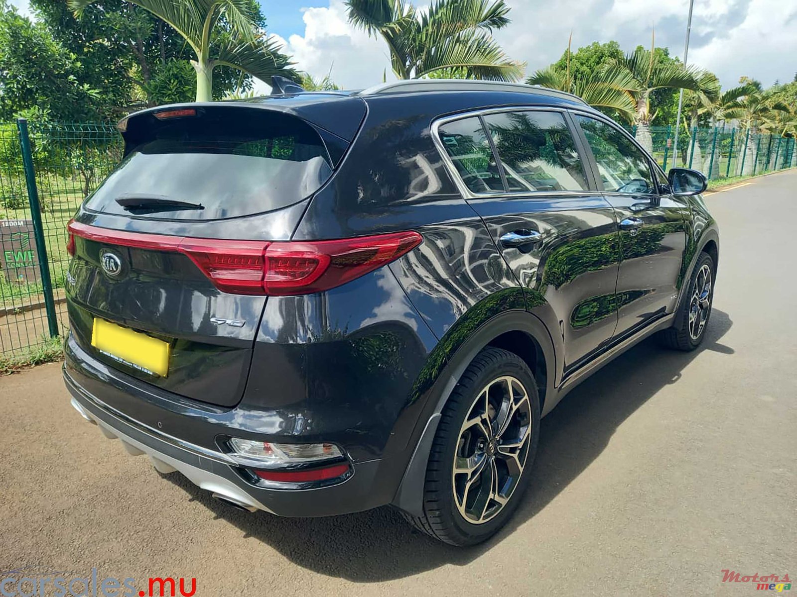 2021' Kia Sportage GT Line 1.6T SX Pack AWD photo #4